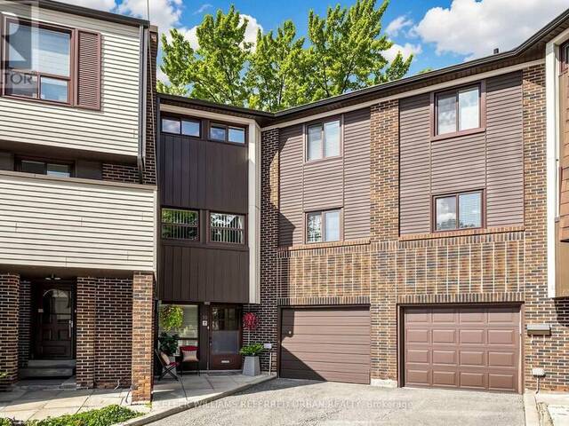 10 TURRET HILLWAY WAY Toronto Ontario, M2H 3A8 - 4 Bedrooms Condo For Sale