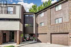 10 TURRET HILLWAY WAY | Toronto Ontario | Slide Image Two