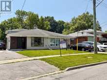 65 DARLINGSIDE DRIVE | Toronto Ontario | Slide Image Four