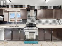 65 DARLINGSIDE DRIVE Toronto Ontario, M1E 3P2