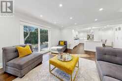 431 KERRYBROOK DRIVE | Richmond Hill Ontario | Slide Image Twelve