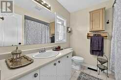 408 FLANAGAN COURT | Newmarket Ontario | Slide Image Fifteen