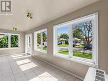 14 BARDWELL CRESCENT | Toronto Ontario | Slide Image Nine