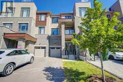 216 VERMONT AVENUE | Newmarket Ontario | Slide Image Two