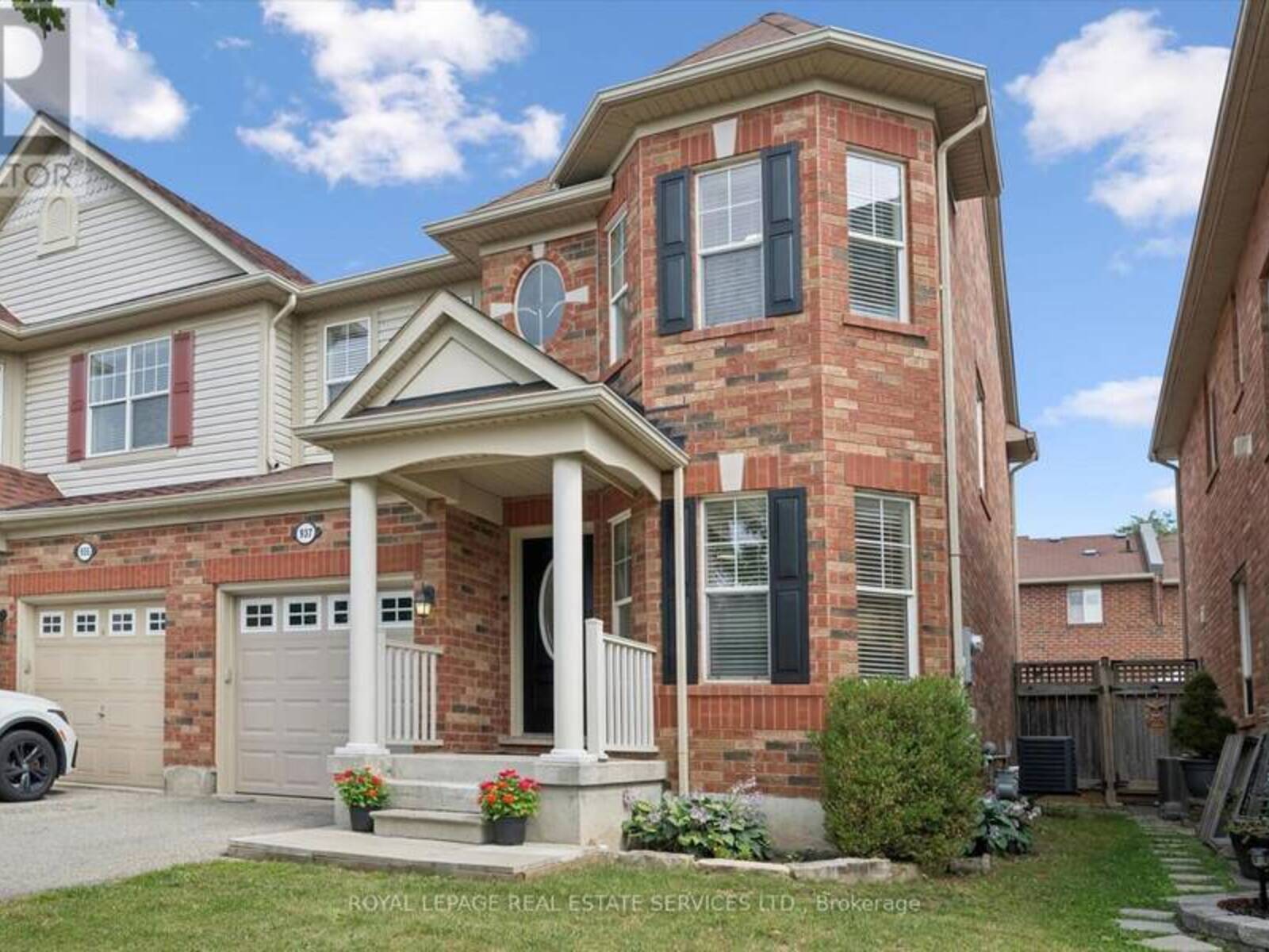 937 VICKERMAN WAY, Milton, Ontario L9T 0K5