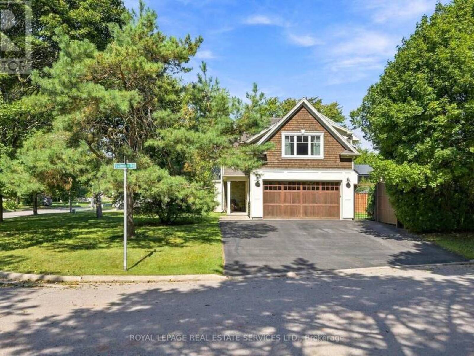125 ULSTER DRIVE, Oakville, Ontario L6L 3P3