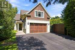 125 ULSTER DRIVE | Oakville Ontario | Slide Image Two