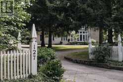 127 JACOB STREET | Cambridge Ontario | Slide Image Three