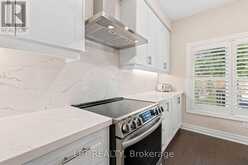 23 GEORGE ELLIS DRIVE | Georgina Ontario | Slide Image Sixteen