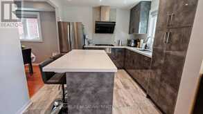 40 BENDAMERE CRESCENT | Markham Ontario | Slide Image Ten
