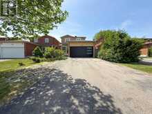 40 BENDAMERE CRESCENT | Markham Ontario | Slide Image Three