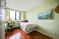 704 - 260 HEATH STREET W | Toronto Ontario | Slide Image Nineteen