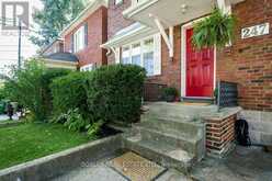 247 MELROSE AVENUE | Toronto Ontario | Slide Image Thirty-two