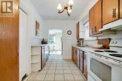 247 MELROSE AVENUE | Toronto Ontario | Slide Image Nine