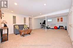 38 GRANT COURT | East Gwillimbury Ontario | Slide Image Twenty-three