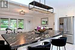 38 GRANT COURT | East Gwillimbury Ontario | Slide Image Nine