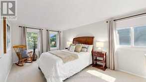 16 MEYER CIRCLE | Markham Ontario | Slide Image Twelve