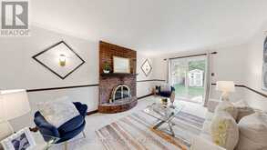 16 MEYER CIRCLE | Markham Ontario | Slide Image Eight