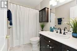 111 LAKESIDE VISTA WAY | Markham Ontario | Slide Image Thirty-four