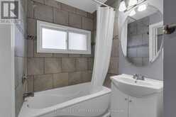 UNITS 1 + 2 + COACH HOUSE - 12 DUFFERIN STREET | Barrie Ontario | Slide Image Nine