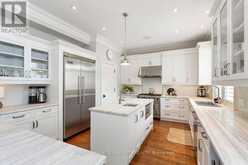 99 DUNEDIN DRIVE | Toronto Ontario | Slide Image Thirteen