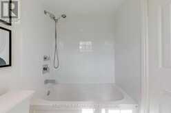 1384 BRAMBLEWOOD GREEN | Oakville Ontario | Slide Image Thirty-one