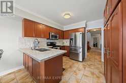 127 BINDER TWINE TRAIL | Brampton Ontario | Slide Image Nine