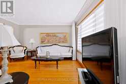 42 WOOLGAR AVENUE | Toronto Ontario | Slide Image Eleven