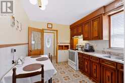 42 WOOLGAR AVENUE | Toronto Ontario | Slide Image Eight
