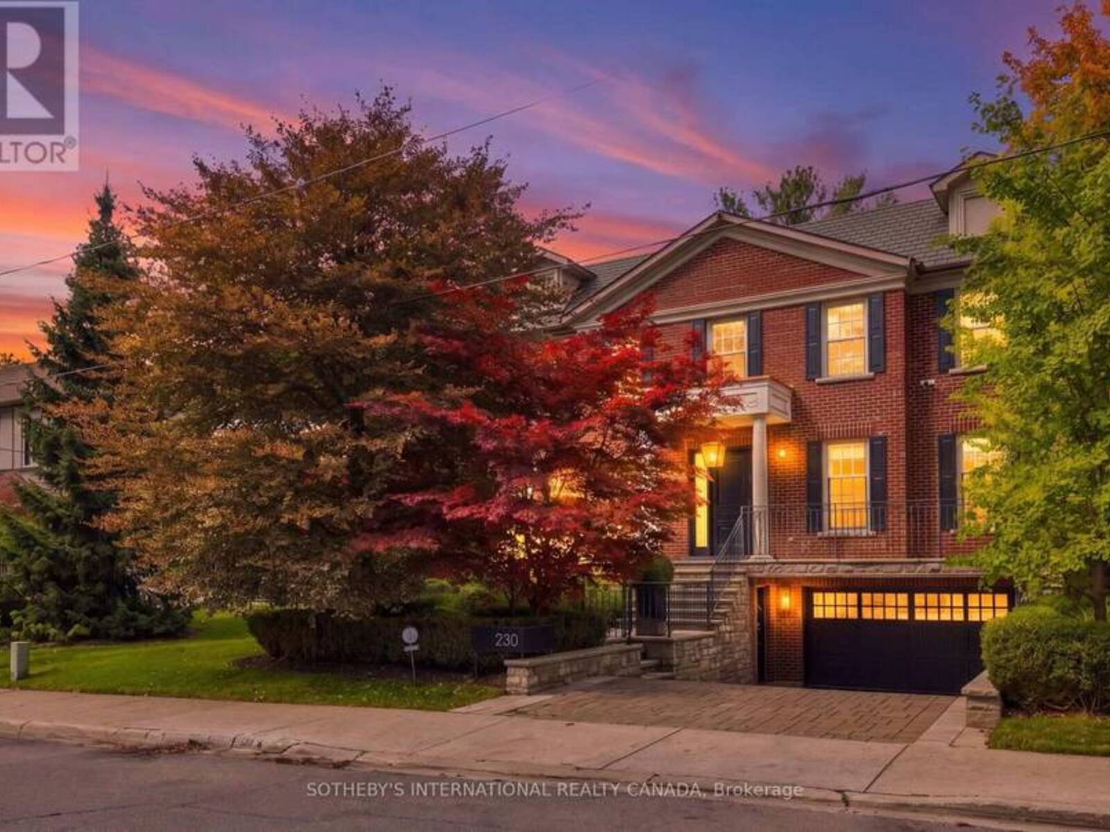 230 HILLHURST BOULEVARD, Toronto, Ontario M5N 1P4