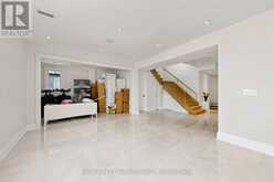 7 KNOLLVIEW CRESCENT | Toronto Ontario | Slide Image Forty-one