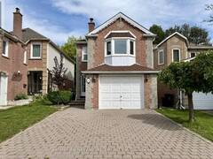 51 LORNA RAE BOULEVARD Toronto Ontario, M1V 3S5