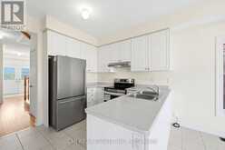 664 FLEETWOOD DRIVE | Oshawa Ontario | Slide Image Thirteen