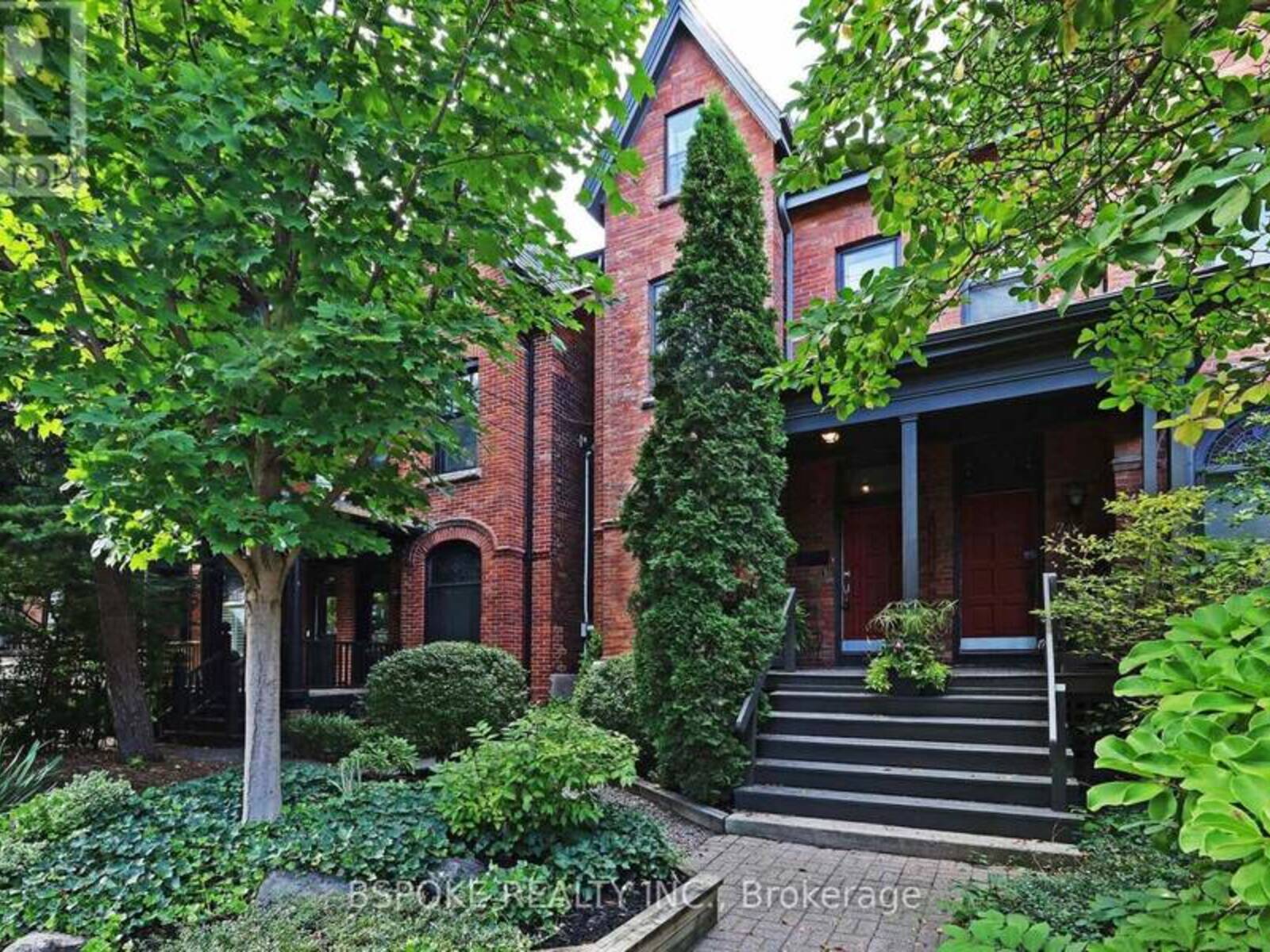 200 FIRST AVENUE, Toronto, Ontario M4M 1X1