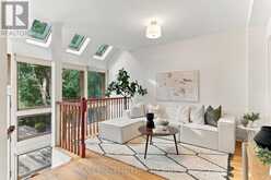 92 HIGHCROFT ROAD | Toronto Ontario | Slide Image Nine