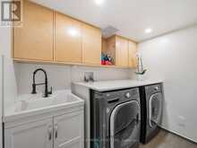 39 RED DEER AVENUE | Toronto Ontario | Slide Image Thirty-three