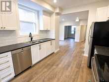325 GREENWOOD AVENUE | Toronto Ontario | Slide Image Four