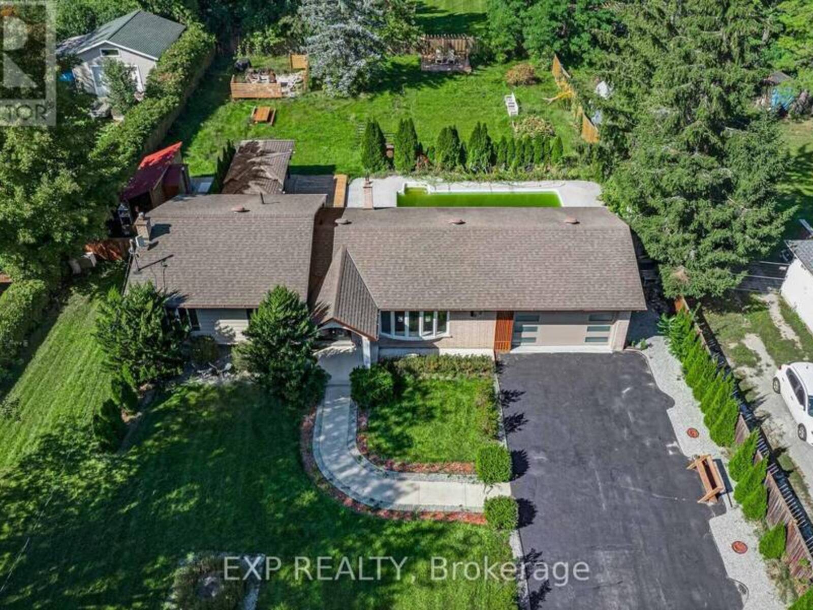 388 BOUCHIER STREET, Georgina, Ontario L4P 3C8