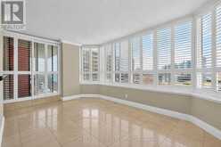1011 - 33 WELDRICK ROAD E | Richmond Hill Ontario | Slide Image Fifteen
