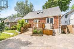 18 HOLGATE STREET | Barrie Ontario | Slide Image Three