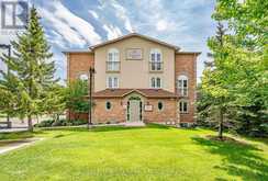 8 - 15 CHELTENHAM ROAD | Barrie Ontario | Slide Image Two