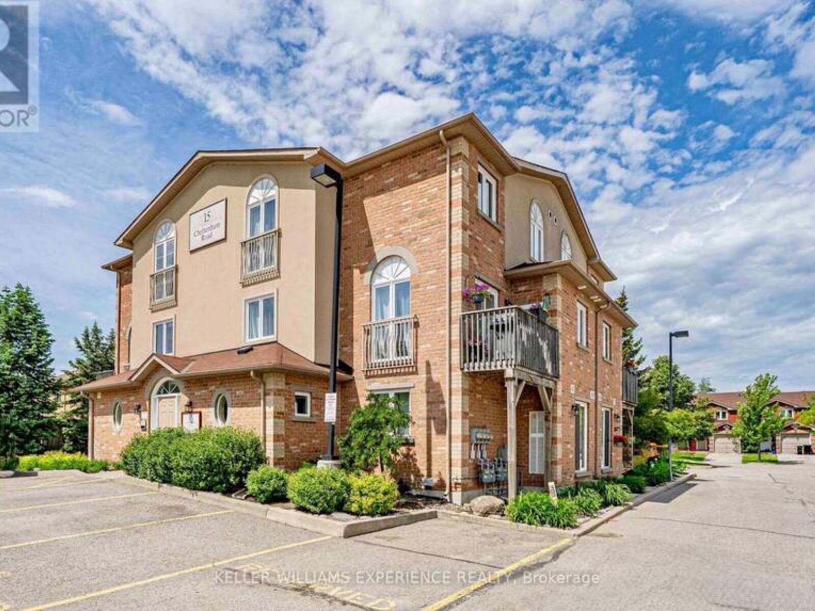 8 - 15 CHELTENHAM ROAD, Barrie, Ontario L4M 0E7