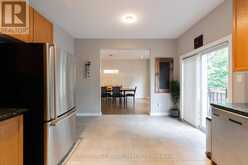 5221 GARLAND CRESCENT | Burlington Ontario | Slide Image Seventeen