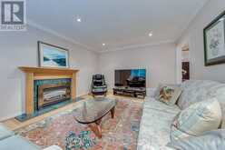 415 MARCH CRESCENT | Oakville Ontario | Slide Image Fifteen
