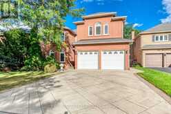 415 MARCH CRESCENT | Oakville Ontario | Slide Image Two