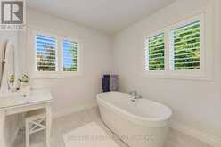 415 MARCH CRESCENT | Oakville Ontario | Slide Image Thirty
