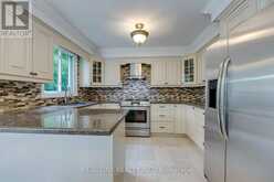 2041 MADDEN BOULEVARD | Oakville Ontario | Slide Image Seventeen