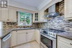 2041 MADDEN BOULEVARD | Oakville Ontario | Slide Image Nineteen