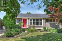 38 ALBANY DRIVE | St. Catharines Ontario | Slide Image Three