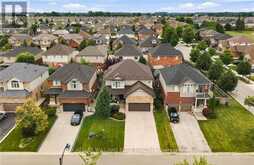 53 VALIANT CIRCLE | Binbrook Ontario | Slide Image Forty-six